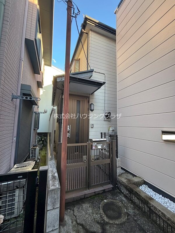 中村梅丘貸家の物件外観写真