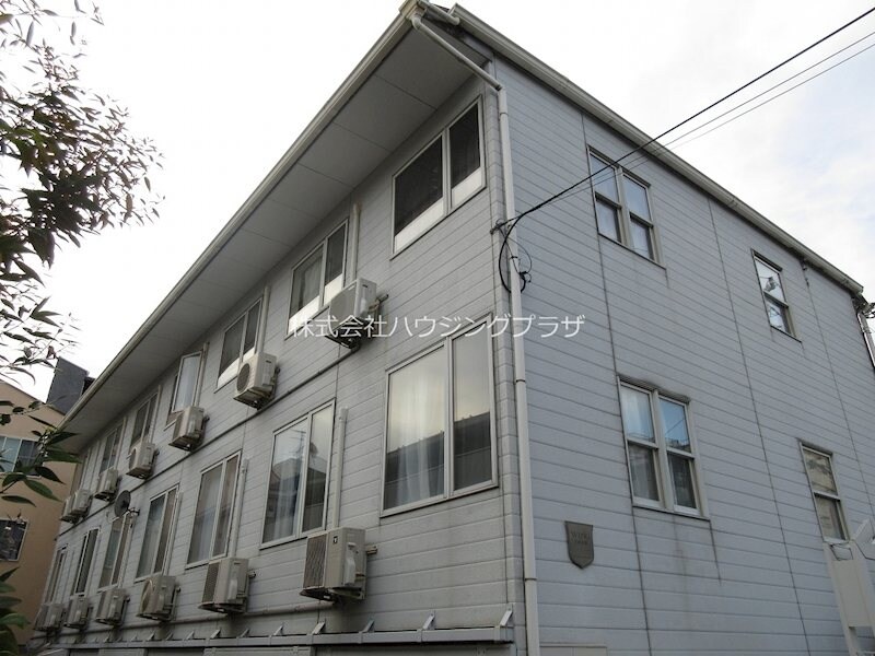 ウィング三軒茶屋の物件外観写真