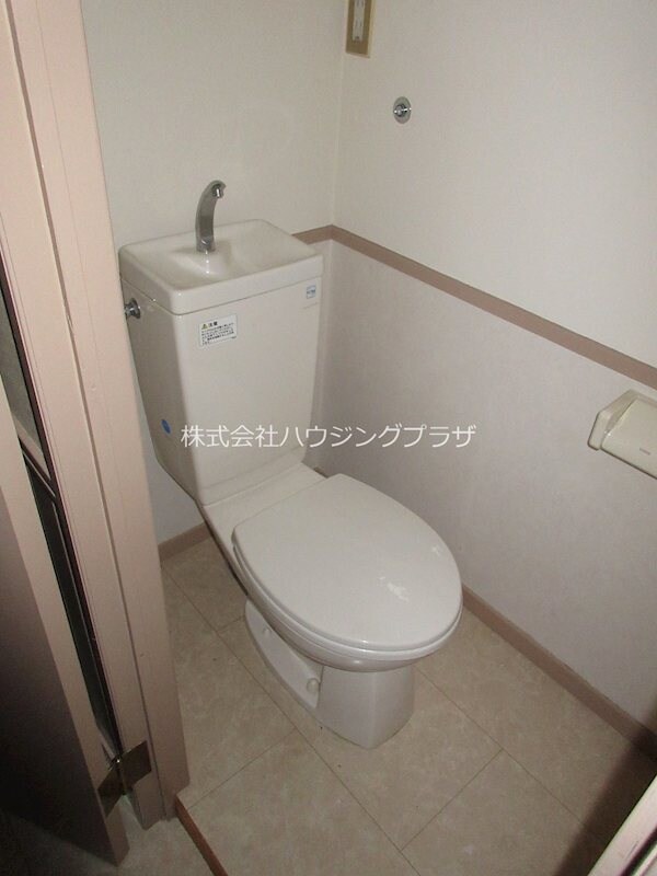 ウィング三軒茶屋の物件内観写真