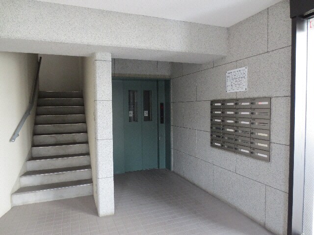 山潟小学校前 徒歩1分 4階の物件外観写真