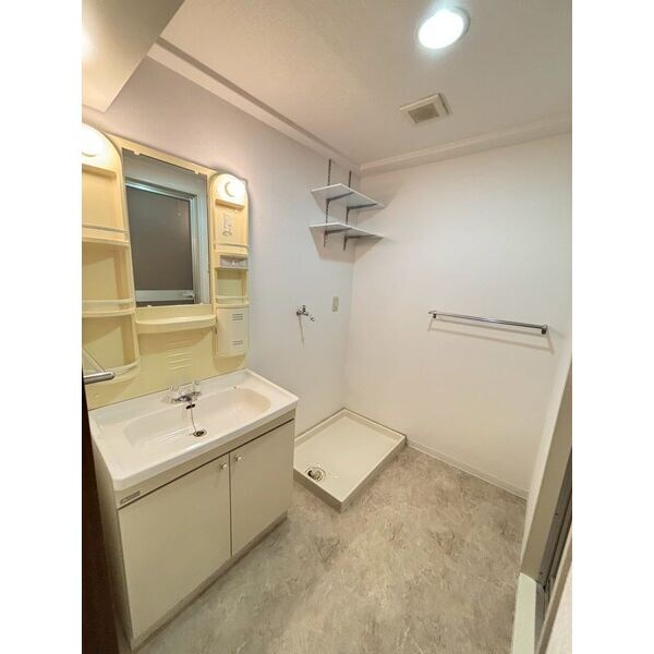 フォレスタ育和の物件内観写真