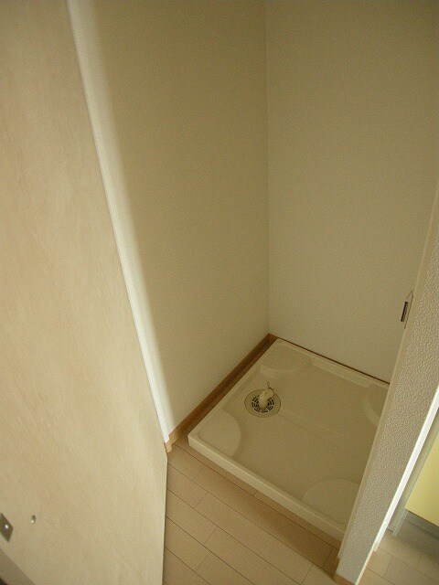 エス・キュート上本町イーストの物件内観写真