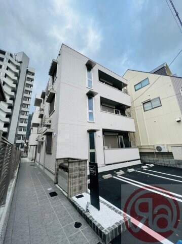 クラシスト北畠の物件外観写真