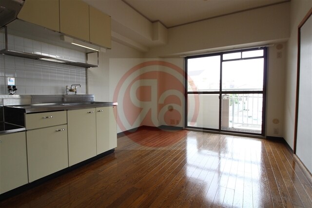 メゾンセレナの物件内観写真