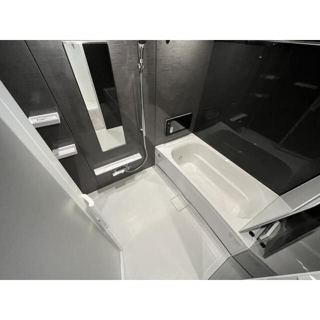 コンフォリア・リヴ谷町四丁目の物件内観写真