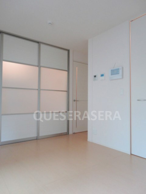 ＴＲＥＢＩＮＡ　ＡＹＡＫＡの物件内観写真