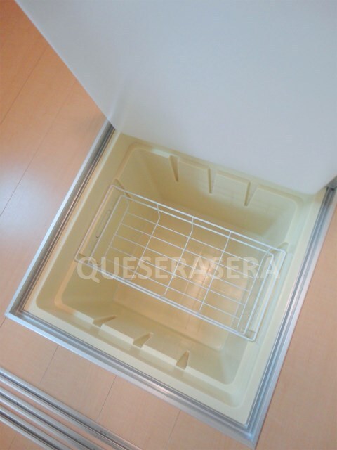 ＴＲＥＢＩＮＡ　ＡＹＡＫＡの物件内観写真