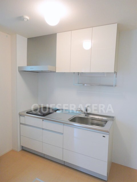 ＴＲＥＢＩＮＡ　ＡＹＡＫＡの物件内観写真