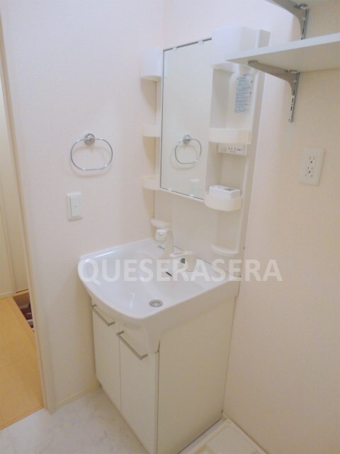 ＴＲＥＢＩＮＡ　ＡＹＡＫＡの物件内観写真