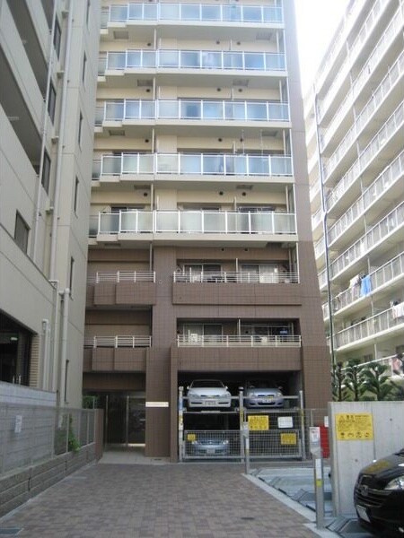 レジディア谷町の物件外観写真