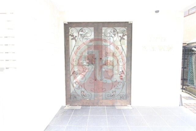 U-ro鶴橋駅前の物件外観写真