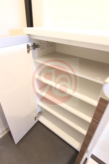 U-ro鶴橋駅前の物件内観写真