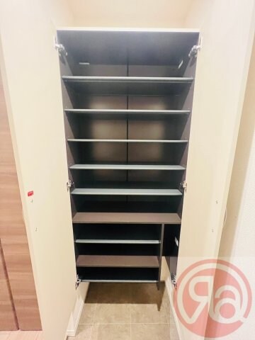 グリーンコート鷹合の物件内観写真