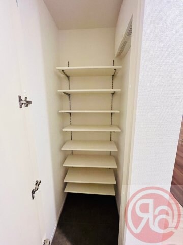 グリーンコート鷹合の物件内観写真