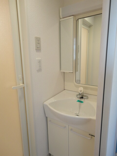 ファイブコート阪南町の物件内観写真