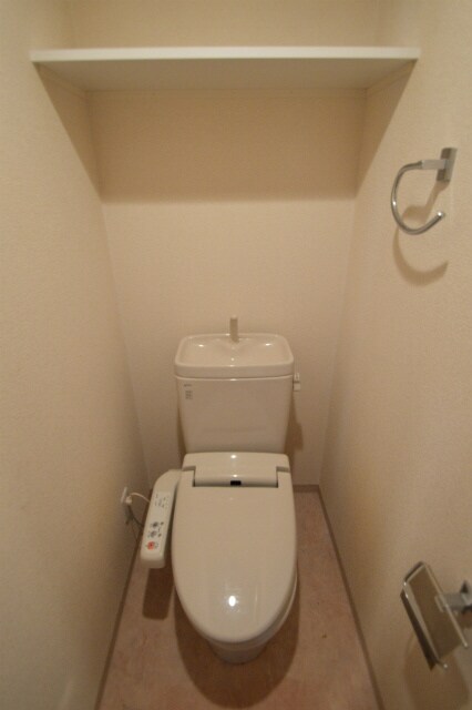 レジュールアッシュ天王寺の物件内観写真