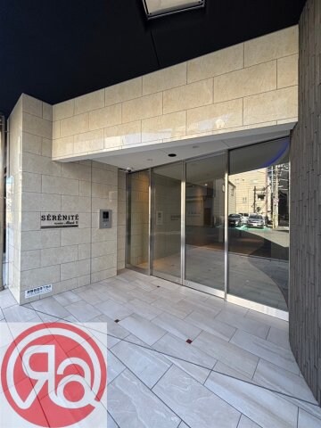 セレニテ難波ミラク参番館の物件外観写真