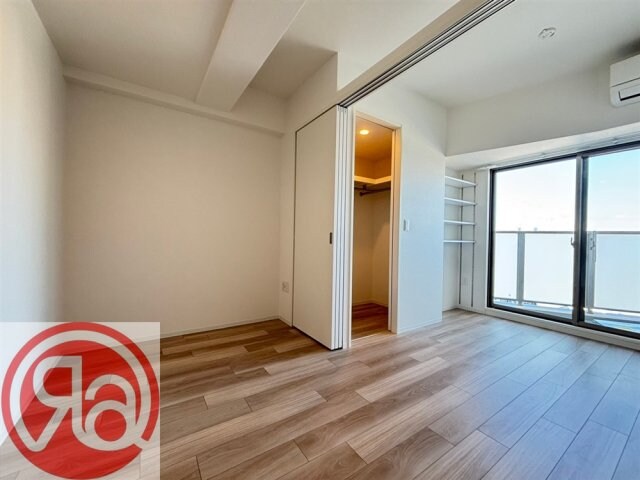 セレニテ難波ミラク参番館の物件内観写真