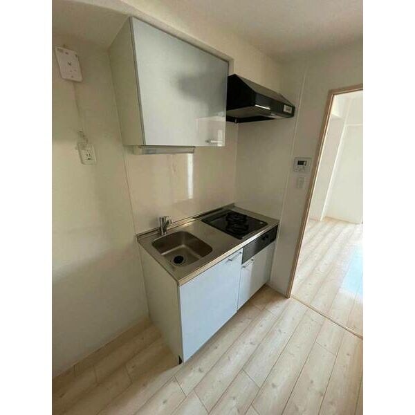 グランエクラ岸里の物件内観写真