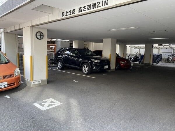 グランエクラ岸里の物件外観写真