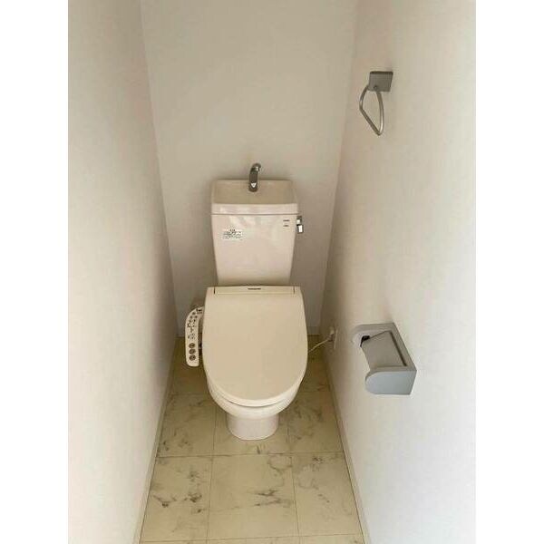 グランエクラ岸里の物件内観写真