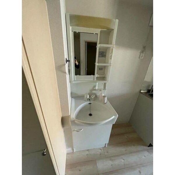 グランエクラ岸里の物件内観写真