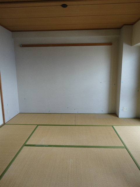 フォレスタ育和の物件内観写真