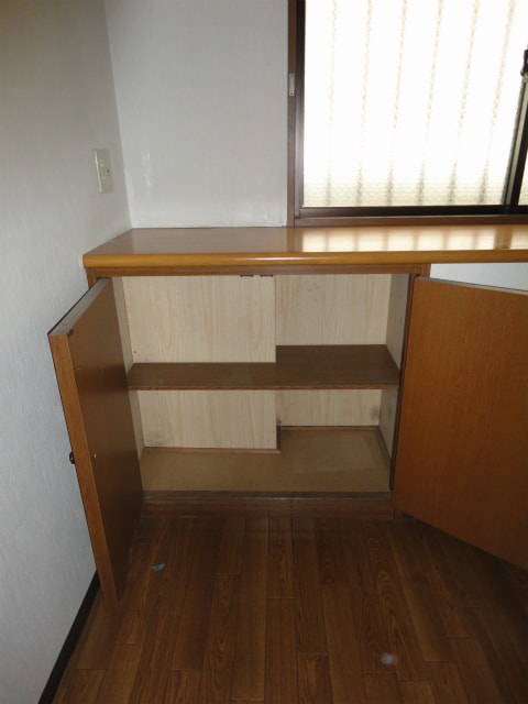 フォレスタ育和の物件内観写真