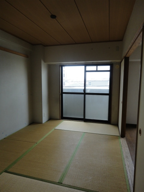 フォレスタ育和の物件内観写真