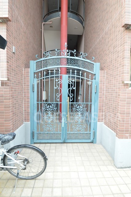 グランブルーの物件外観写真