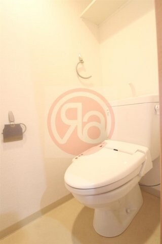 大阪プレステージアコモデーションの物件内観写真