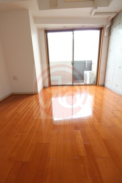 大阪プレステージアコモデーションの物件内観写真