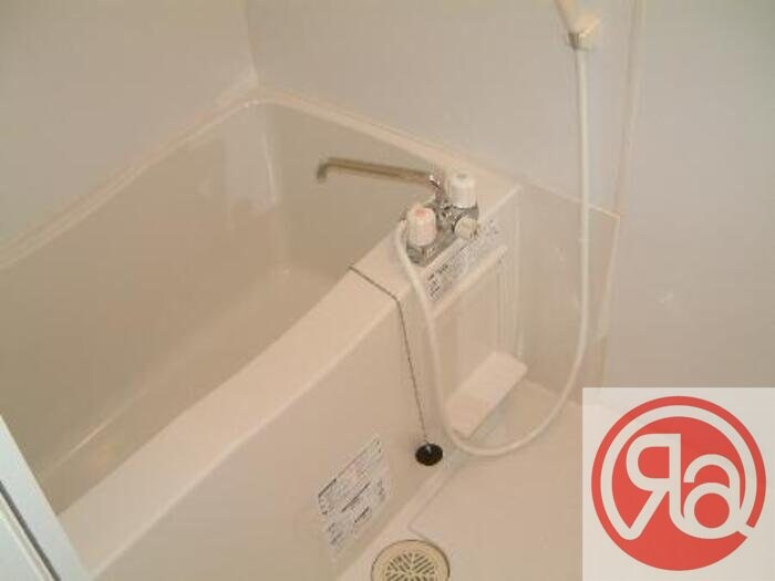 メゾンドアールの物件内観写真