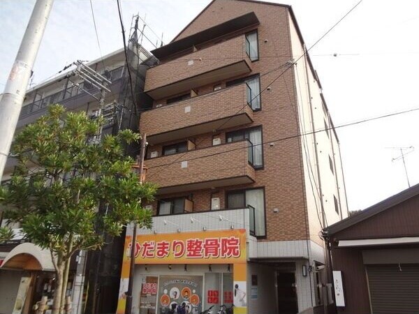 プラタ3の物件外観写真