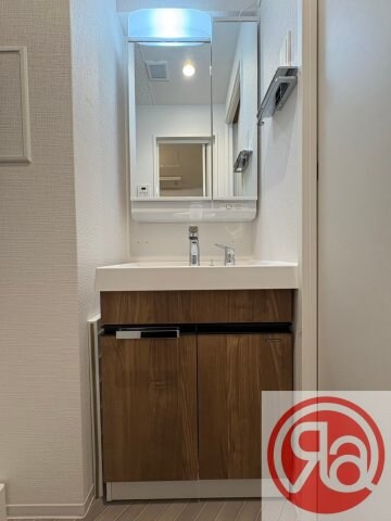 シャテーニュ上本町の物件内観写真