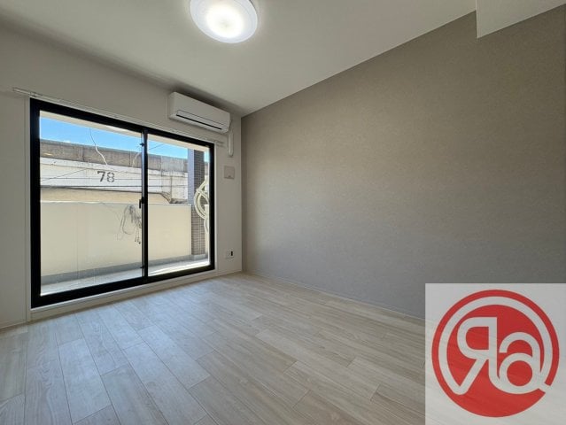 シャテーニュ上本町の物件内観写真