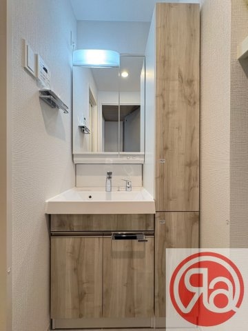 シャテーニュ上本町の物件内観写真