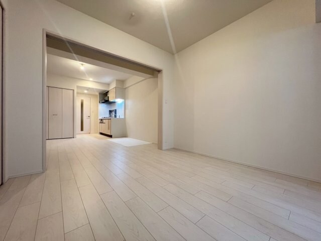 スプランディッド上本町WESTⅡの物件内観写真