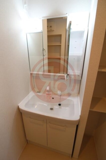 エレガント　ハーモニー　Ⅲ番館の物件内観写真