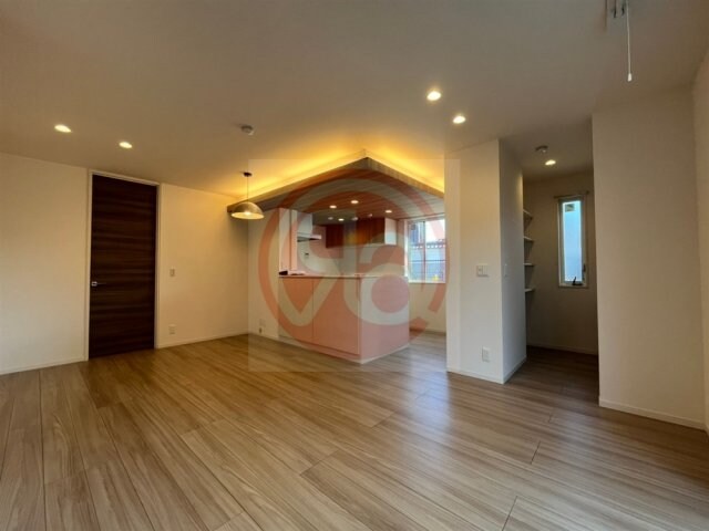 グラサ真田山の物件内観写真