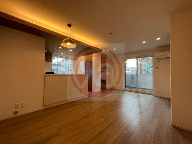 グラサ真田山の物件内観写真