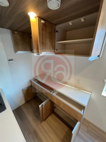 グラサ真田山の物件内観写真