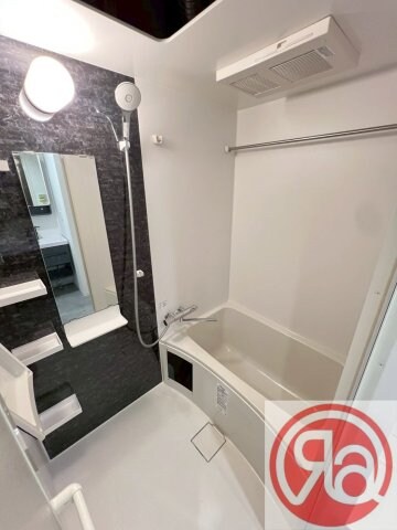 セレニテ日本橋エクラの物件内観写真