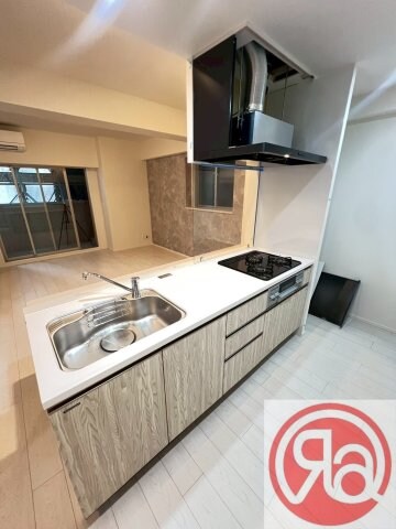 スプランディッド上本町WESTの物件内観写真