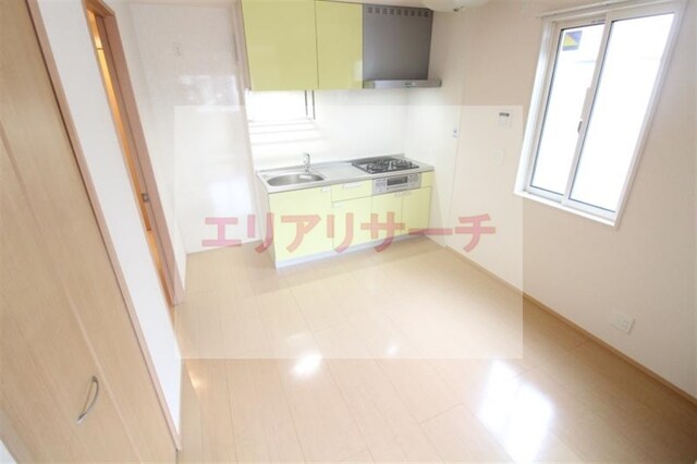 ソルプレーザ玉造の物件内観写真