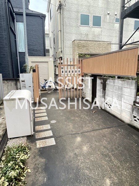 三鷹駅 徒歩14分 1-3階の物件外観写真