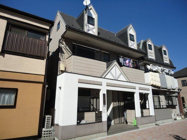 丸山メゾンの物件外観写真