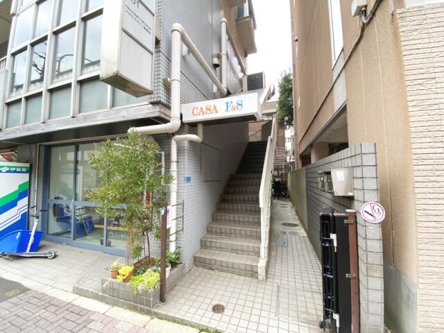 笹塚駅 徒歩8分 6階の物件外観写真