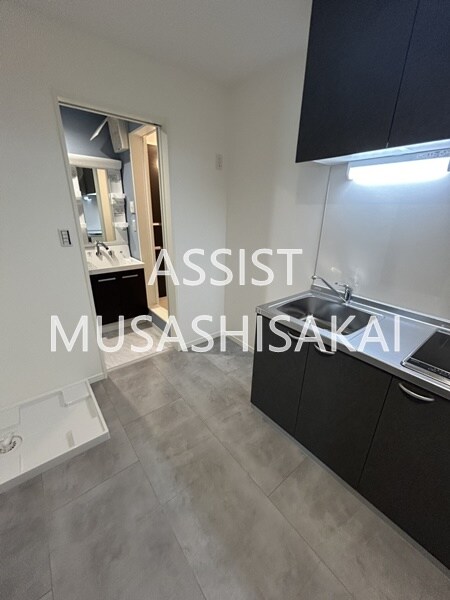 三鷹駅 徒歩18分 3階の物件内観写真