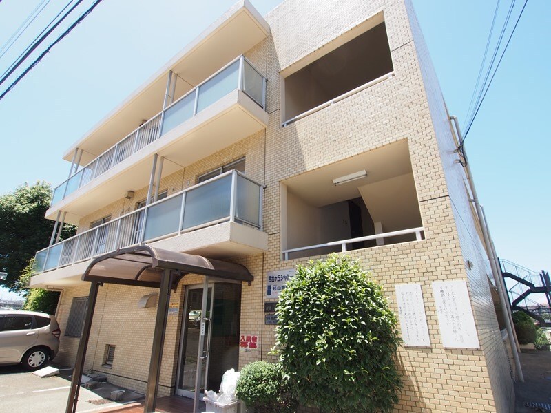 百合ヶ丘シャトーの物件外観写真